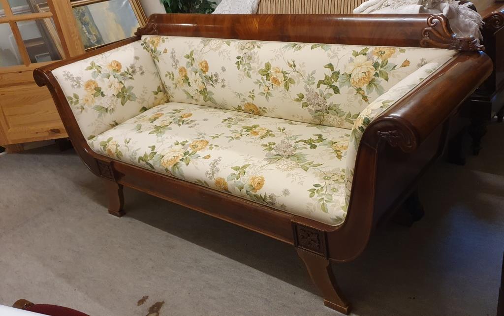 sofa i mahogni – Antik og