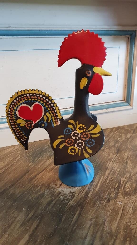 Portugisisk hane i keramik